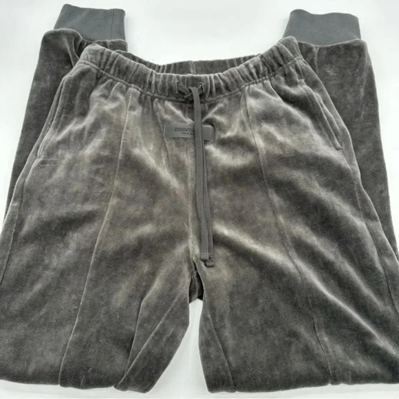 FEAR OF GOD ESSENTIALS drawstring velour trousers B39 - Picture 4 of 6